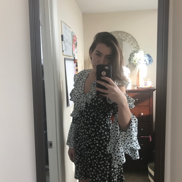 Floral Ruffle Dress - Picture 2 of 3